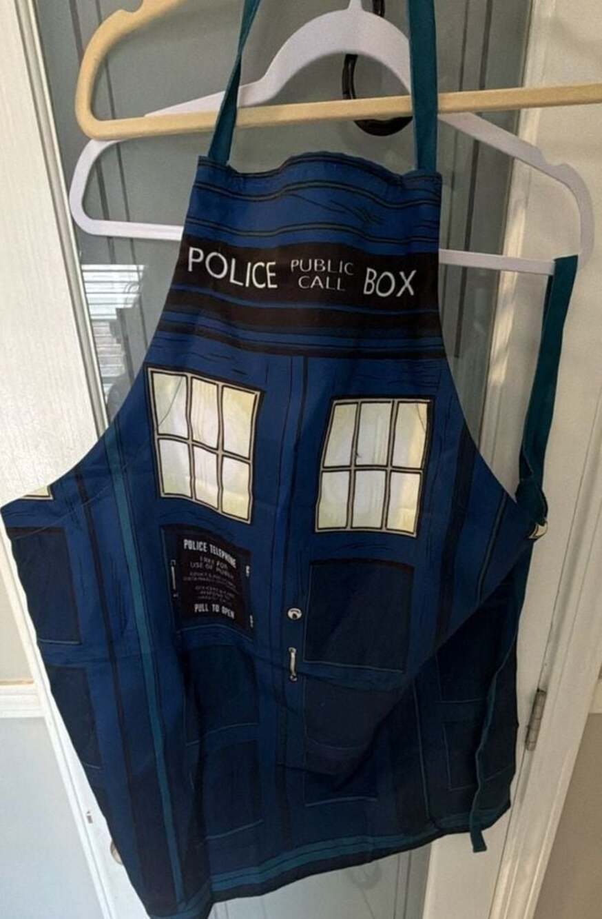 Doctor Who Seven20 TARDIS Police Box Kitchen Apron